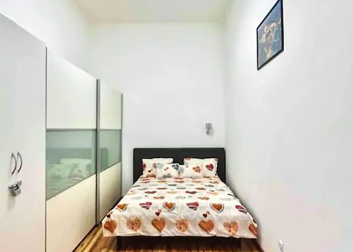 Stylish Haven In The Center
